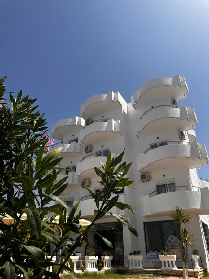 Hotel Belle Vue คซามิล ภายนอก รูปภาพ